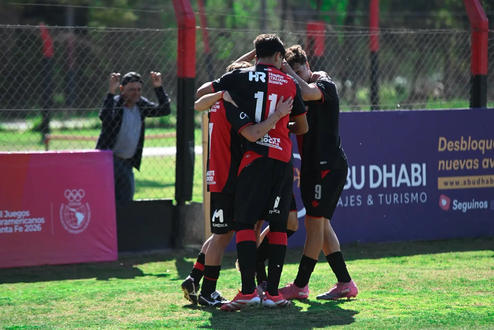 Foto de la nota: Newell's Old Boys jugará el clásico de reserva el 24 de septiembre